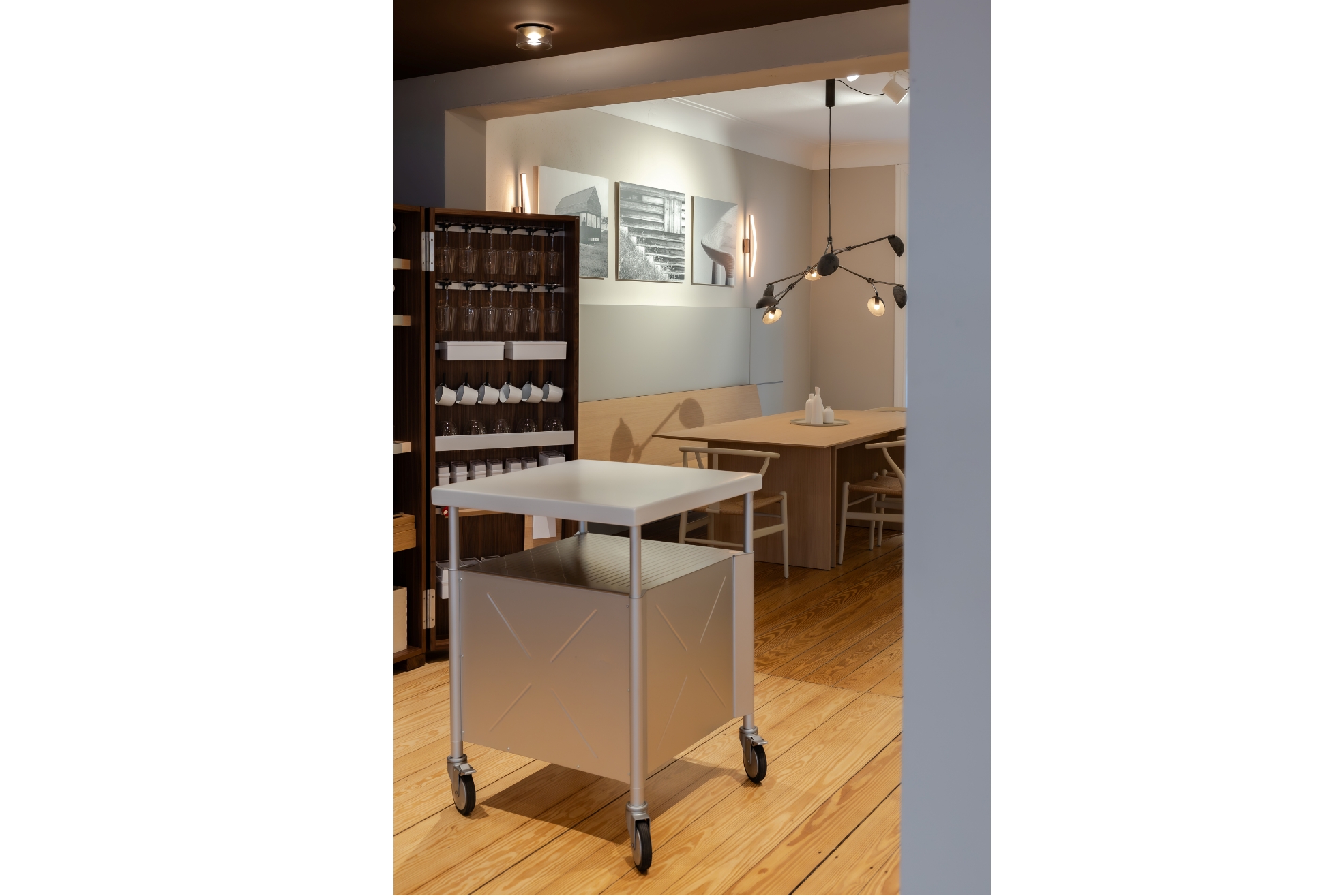 bulthaup Küche im Showroom Hamburg Eppendorf – System 20 Vorbereitung neu