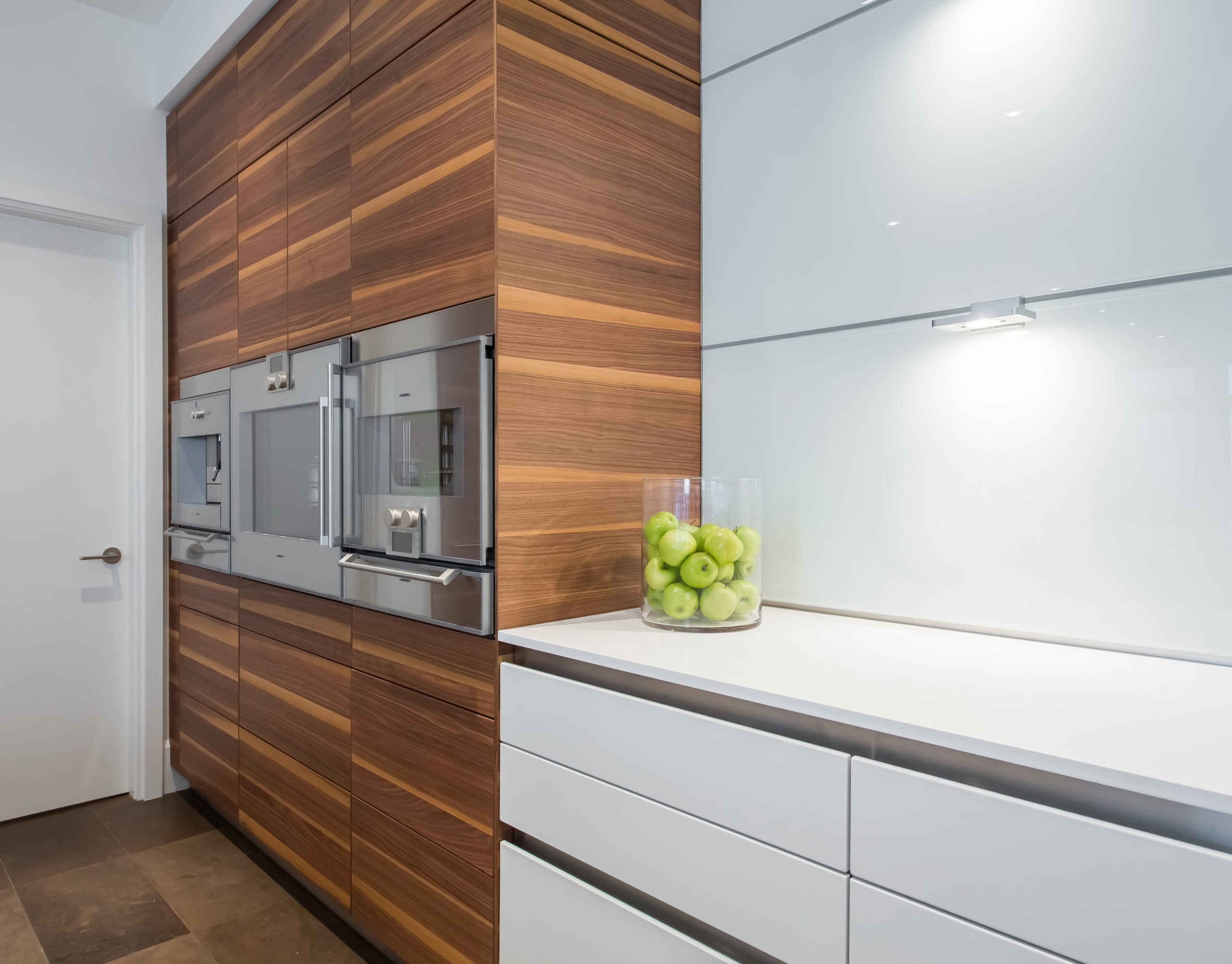 bulthaup-vancouver-kanada-projekt-british-properties-b3-werkschrank