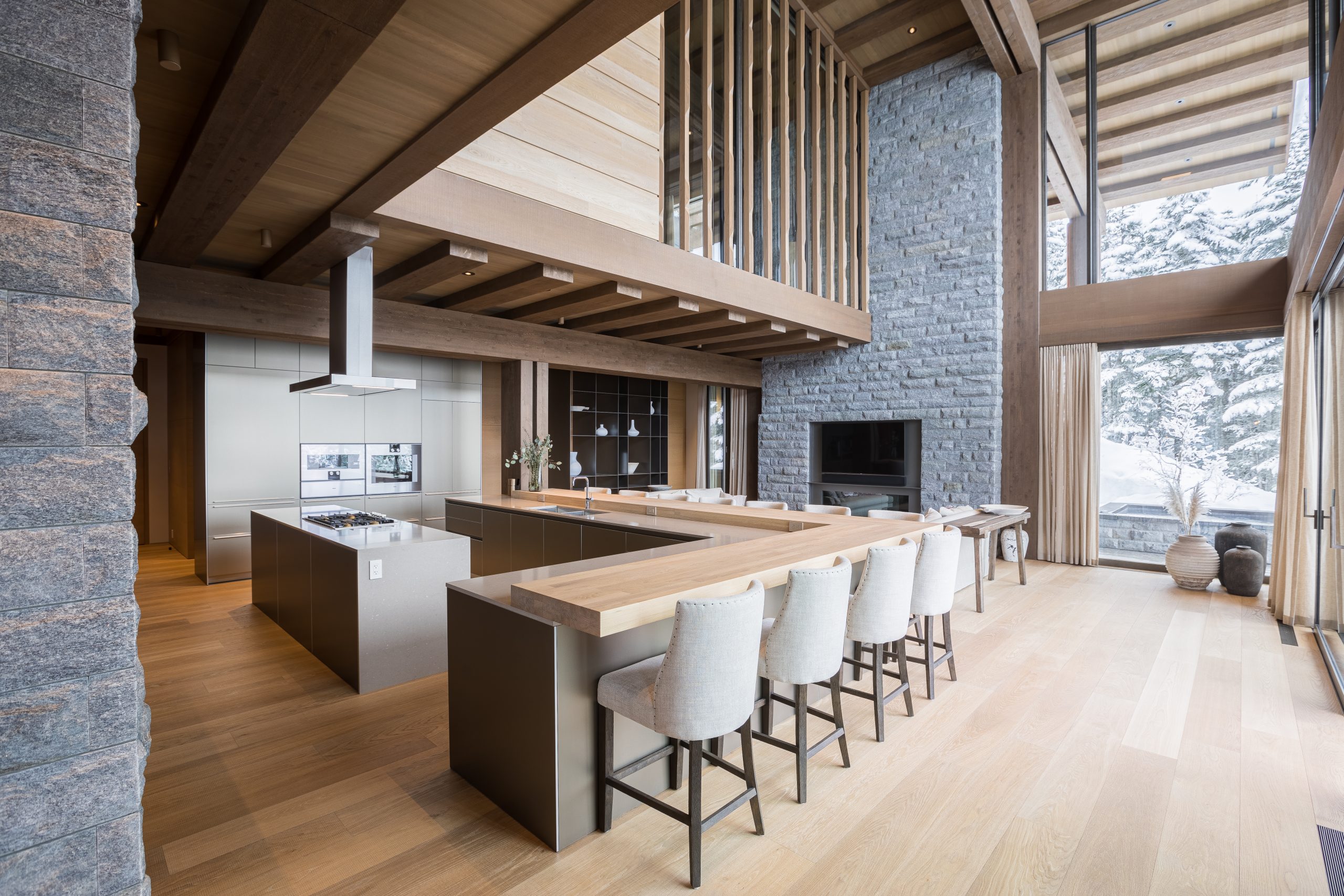 bulthaup-vancouver-kanada-projekt-kadenwood-whister-b3-aluminium-bar